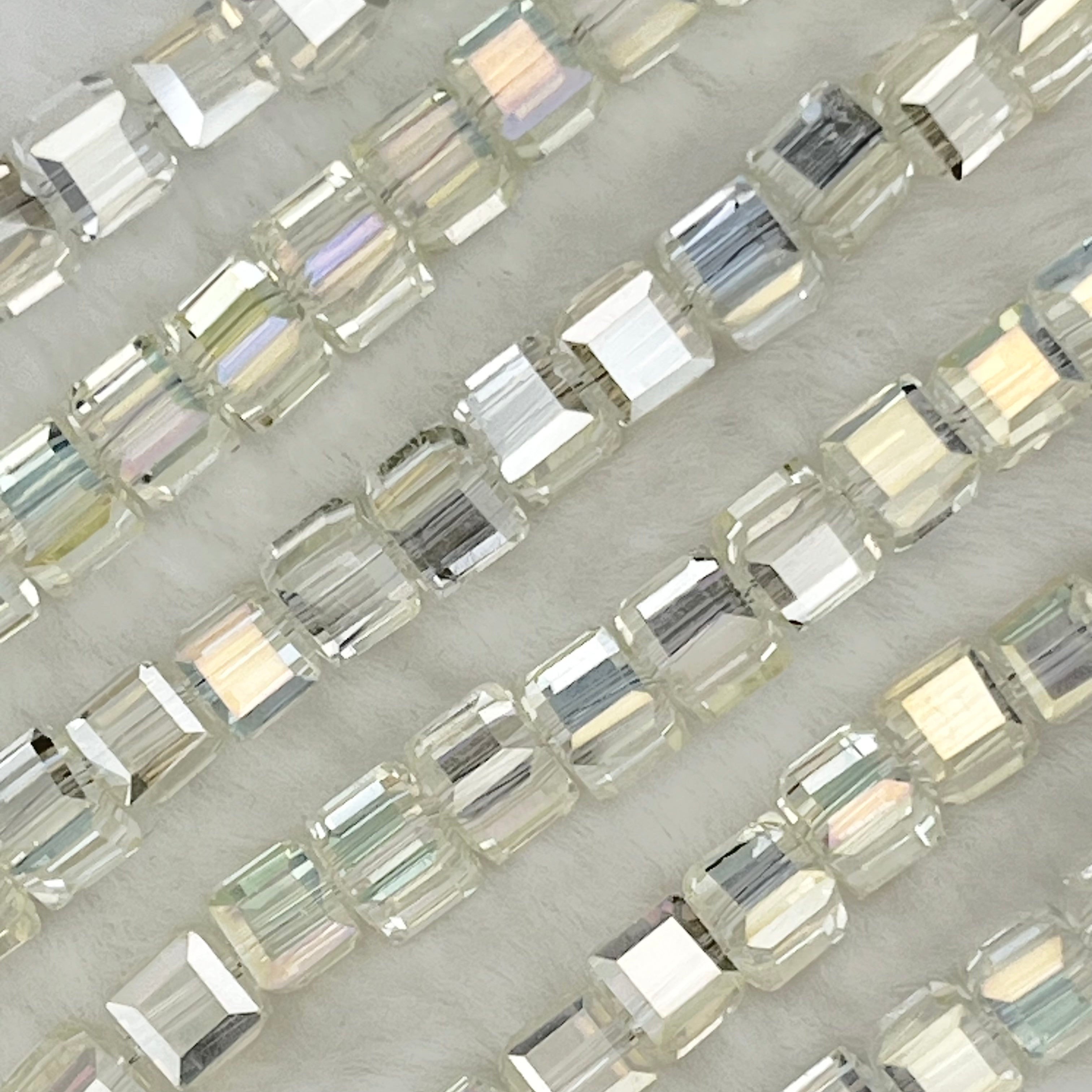 【Cube-5.5mm】Crystal Strands
