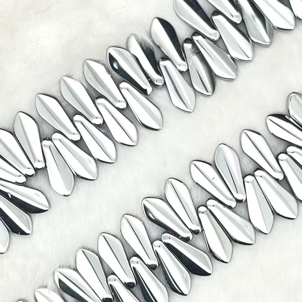 【Dagger-3.5mm】Crystal Strands